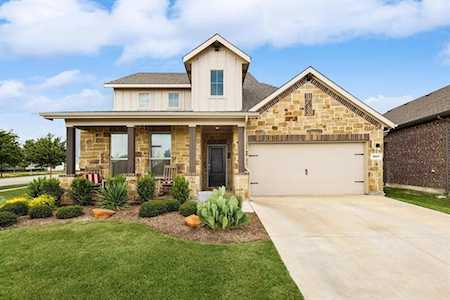 2624 Little Wonder Lane Northlake, TX 76247