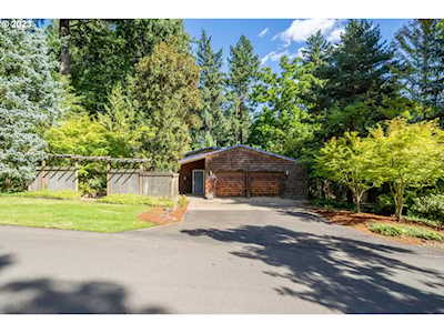 2220 SW 78th AVE Portland, OR 97225