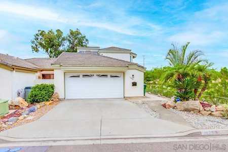 1829 Esquire Gln Escondido, CA 92029