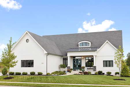 783 Meadowbrook Ln Franklin, IN 46131
