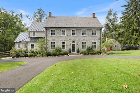 1250 Hillendale Rd Chadds Ford, PA 19317