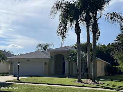 1139 Crystal Creek Drive Port Orange, FL 32128