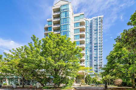 140 E 14th Street #801 North Vancouver, BC V7L 2N3