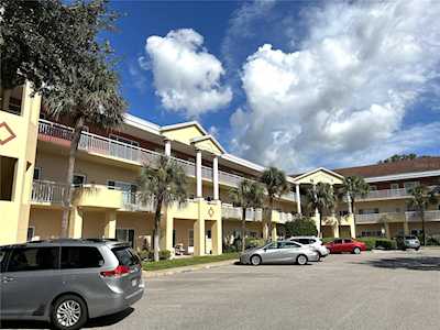 2021 Shangrila Dr #44 Clearwater, FL 33763