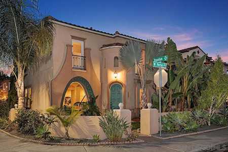 2903 W Porter Road San Diego, CA 92106