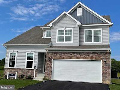 248 N Heron Circle New Castle, DE 19720