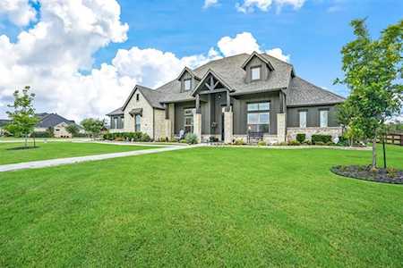 450 Sutherland Crescent Northlake, TX 76247