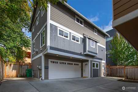 2040 NW 61st St Seattle, WA 98107