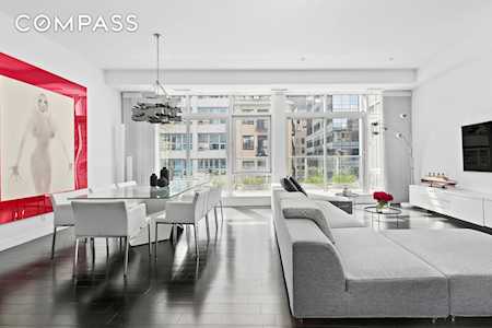 111 Fulton St #PH-211 New York, NY 10038