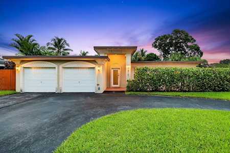 4181 SW 6th Street Plantation, FL 33317
