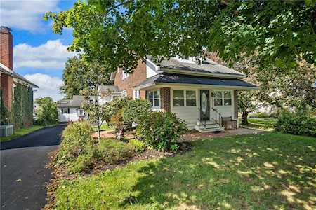 816 Stones Crossings Rd Easton, PA 18045