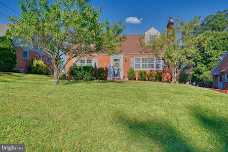 9109 Naygall Parkville, MD 21234