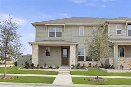 1346 Roundup Way Argyle, TX 76226