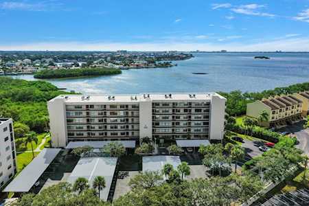 1332 Pasadena Ave S #107 South Pasadena, FL 33707