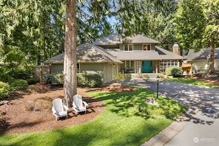 3638 211th Place NE Sammamish, WA 98074