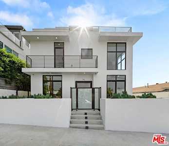 716 Lucile Ave Los Angeles, CA 90026