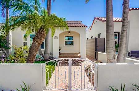 228 Granada Avenue Long Beach, CA 90803