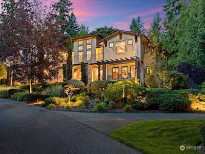 1324 289th Ave NE Carnation, WA 98014