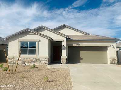 1562 E Fletcher Drive Casa Grande, AZ 85122