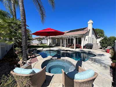 26649 Kingwood Rd Murrieta, CA 92563