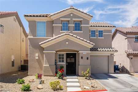 715 Magrath St Las Vegas, NV 89178