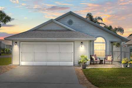 1 Nantucket Ln Palm Coast, FL 32137