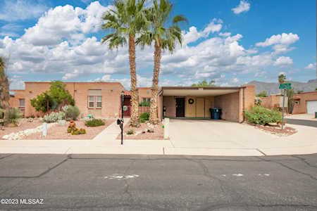 110 W Vista Grande Dr Tucson, AZ 85704