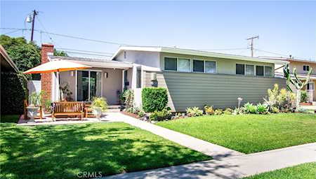 6101 E Benmore St Long Beach, CA 90815
