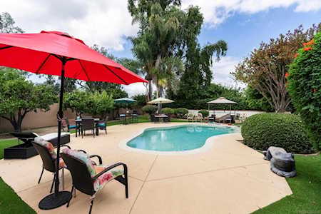 5743 Jeffries Ranch Rd Oceanside, CA 92057
