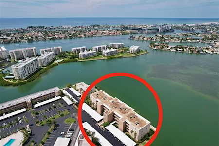 7910 Sun Island Dr S #301 South Pasadena, FL 33707