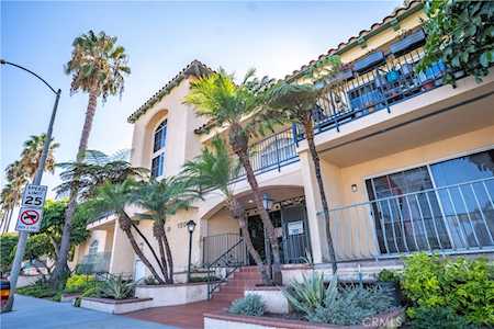 1207 Obispo Ave #304 Long Beach, CA 90804