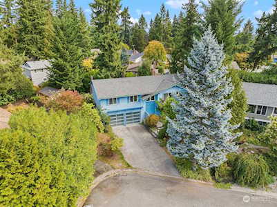 13842 92nd Place NE Kirkland, WA 98034