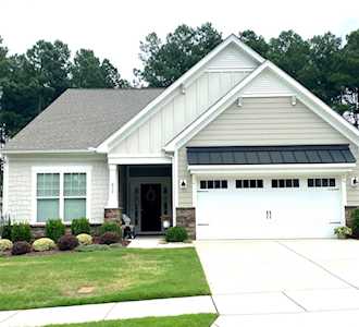 813 Botticelli Ct Mount Holly, NC 28120