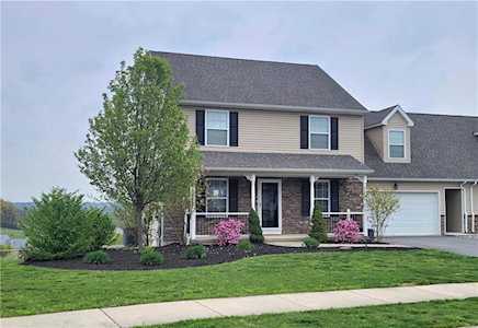 4947 Coatbridge Ln Walnutport, PA 18088