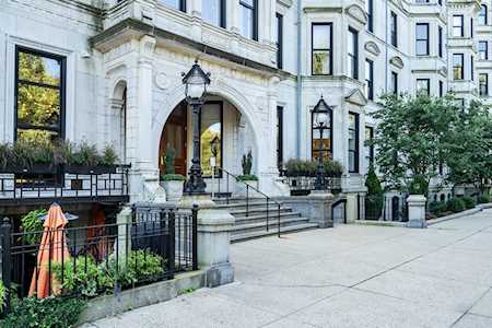 160 Commonwealth Ave #520 Boston, MA 02116
