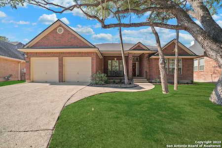 106 Antler Cir Hollywood Pa, TX 78232