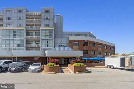 2702 Lighthouse Point E #615 Baltimore, MD 21224