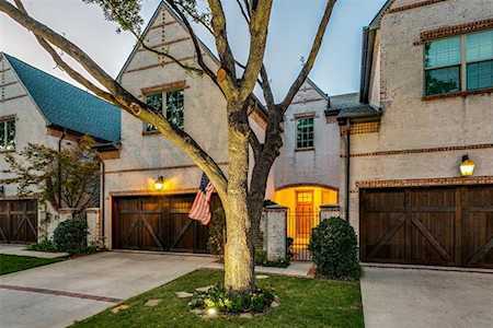 742 Warwick Lane Coppell, TX 75019