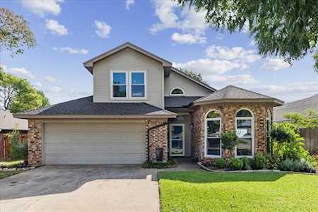 6505 Spitfire Drive Arlington, TX 76001