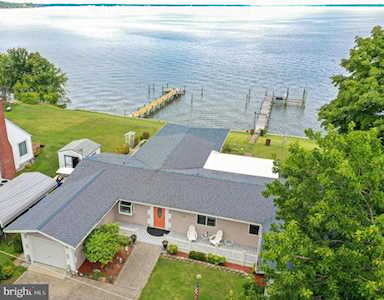 121 Riverview Circle Colonial Beach, VA 22443