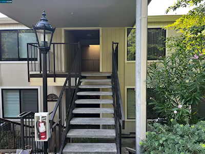 1959 Golden Rain Road Walnut Creek, CA 94545