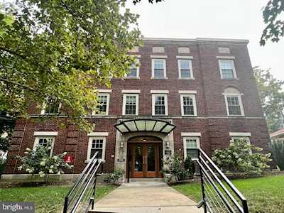 2926 Porter St NW #305 Washington, DC 20008