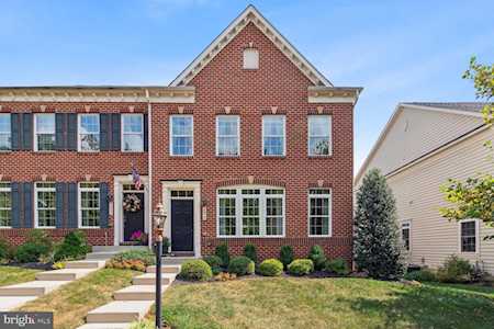 8615 Springvale Dr Lutherville Timonium, MD 21093