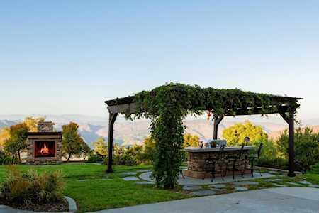 18926 Starvation Mountain Rd Escondido, CA 92025