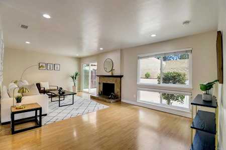 4585 Berwick Dr Clairemont Mesa, CA 92117