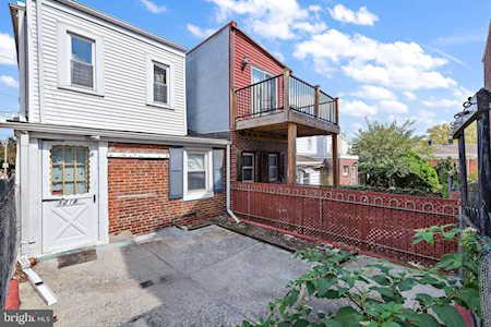 1218 Oak St Wilmington, DE 19805