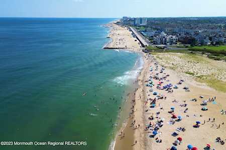 432 N Ocean Blvd #302 Long Branch, NJ 07740
