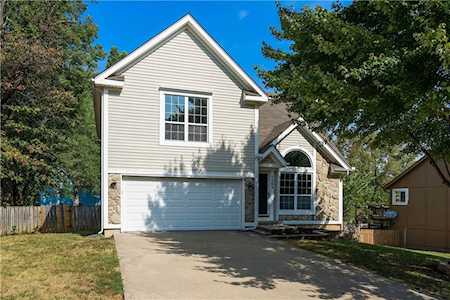 1263 N Lucy Montgomery Way Olathe, KS 66061