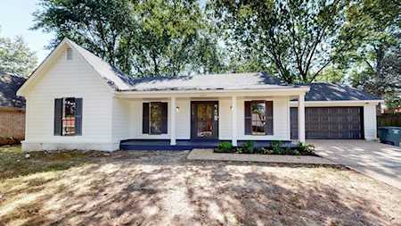 6749 Rockbrook Dr Memphis, TN 38141