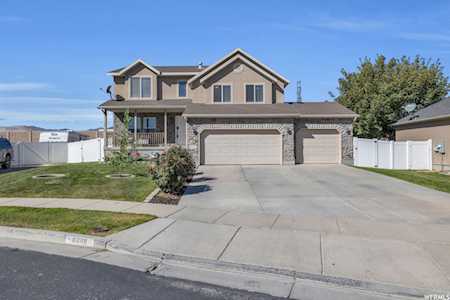 8448 S Crystal Creek Dr West Jordan, UT 84081